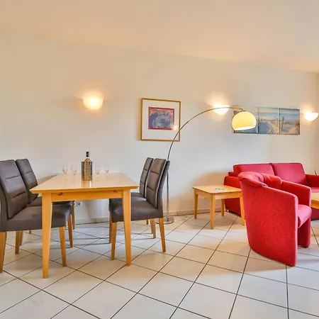 Diana Mit Terrasse *