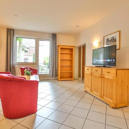 Diana Mit Terrasse Apartment